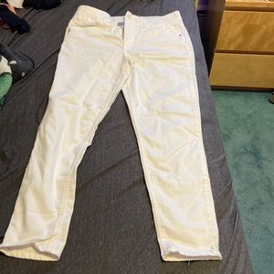 White jeans with no rips. Worn only once before